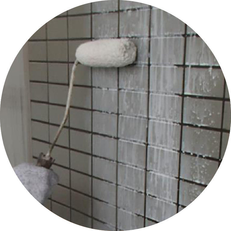 工場の天井からの水漏れ