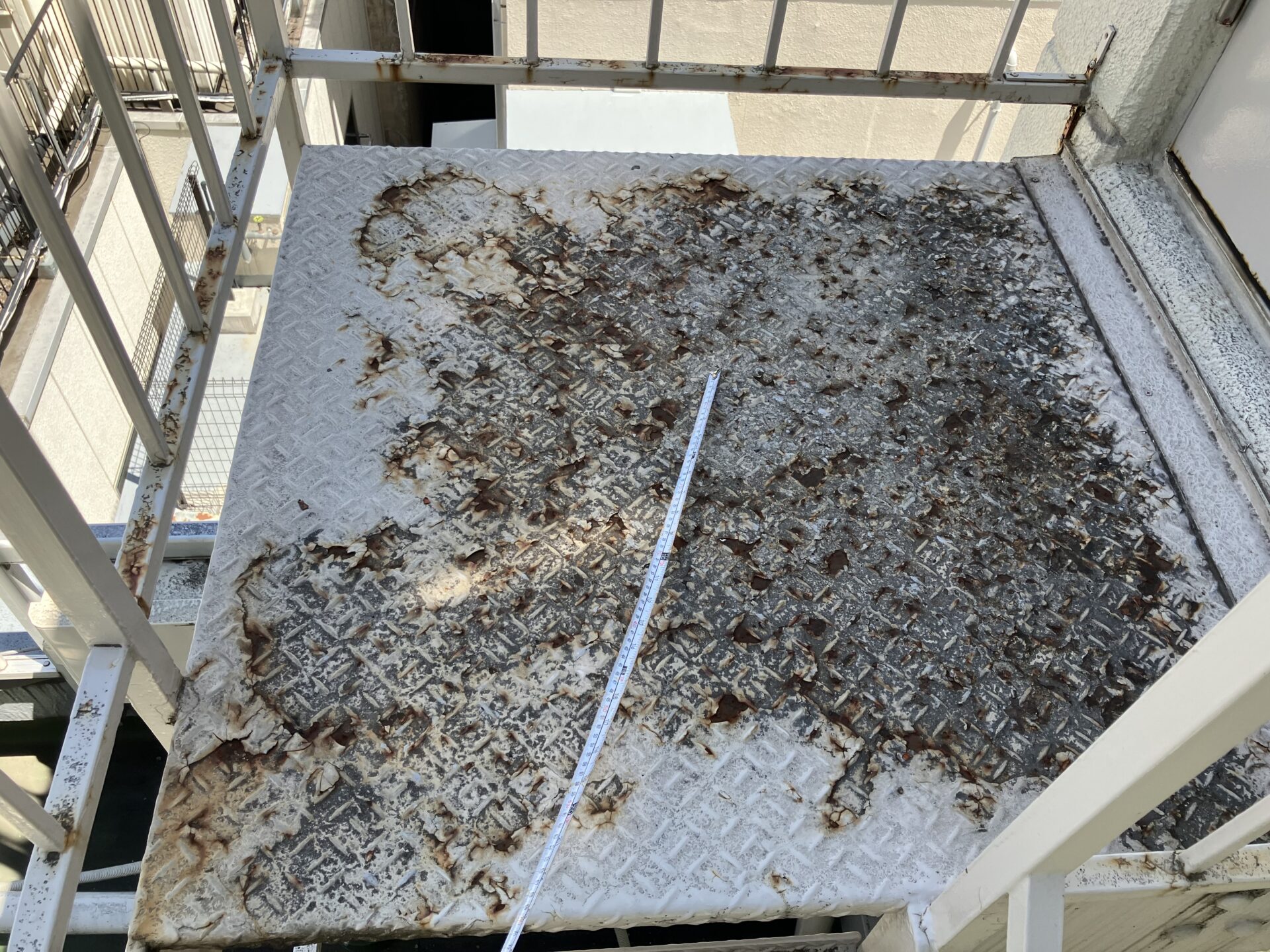 施工前
錆が気になる状況